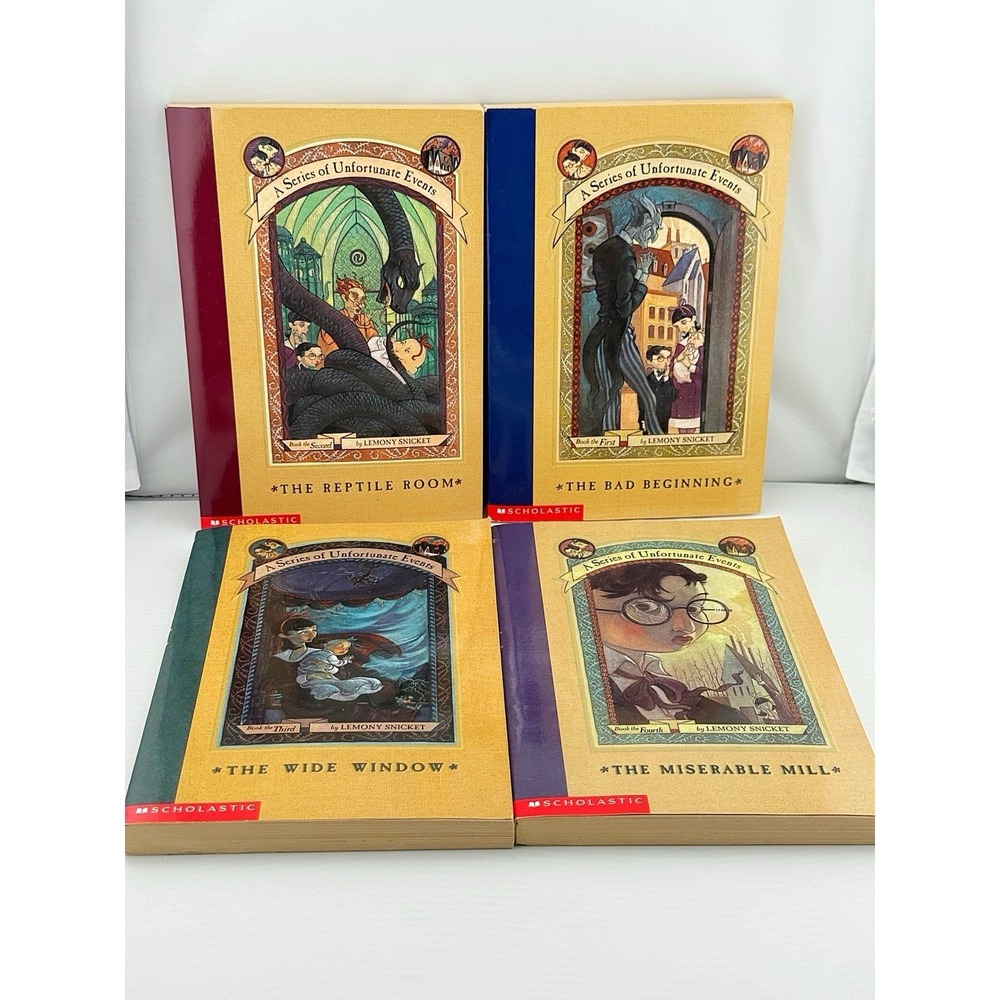 A Series Of Unfortunate Events By Lemony Snicket Books 1-4 Bundle